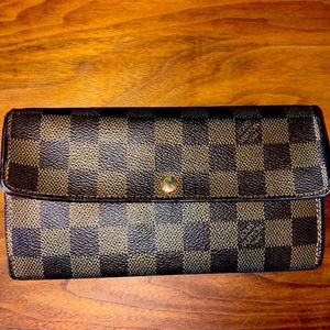 Louis Vuitton Damier Porte Feuille Sarah Long Bifold Wallet /CA1016